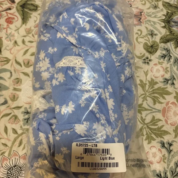 Pink Blush Light Blue Floral Lace Trim Tiered Maternity Maxi Dress - Picture 3 of 5